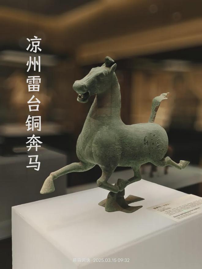 天祝:冰沟河秋日盛景引来徒步热j9九游会俱乐部登录入口武威(图2) 天祝:冰沟河秋日盛景引来徒步热j9九游会俱乐部登录入口武威(图2)
