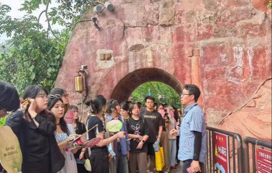 榜单文旅联合测评金旅假日国企资质上榜j9九游会入口首页重庆旅行社前十权威(图4)